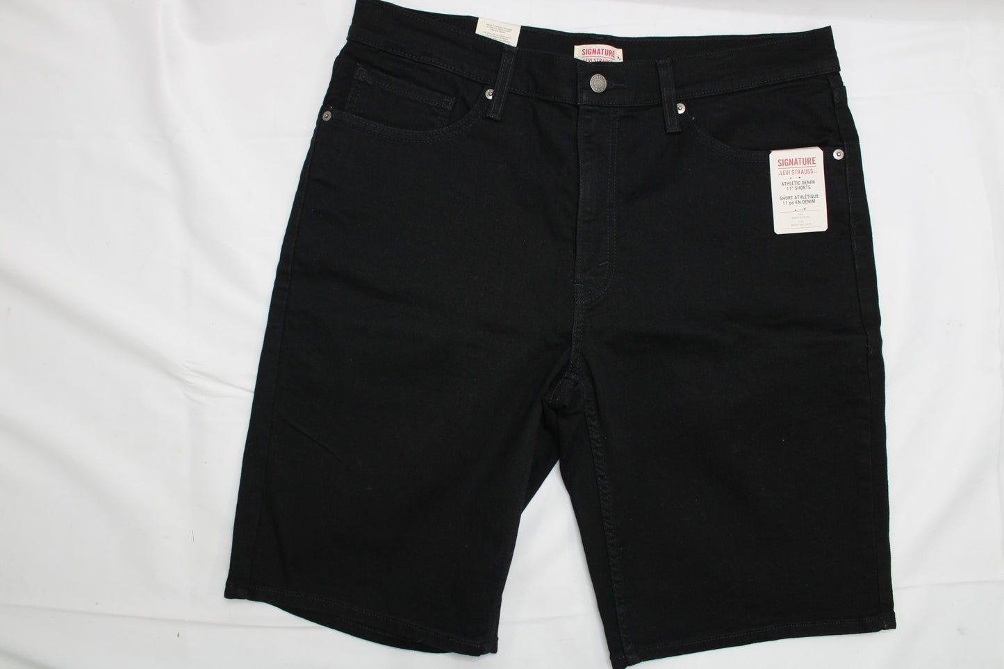 Signature Levi Strauss Shorts