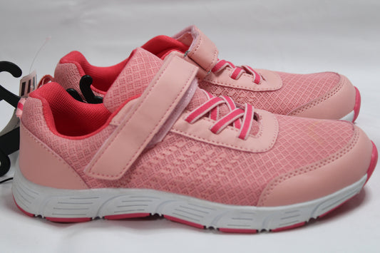 KIDS ATHLETIC SHOES