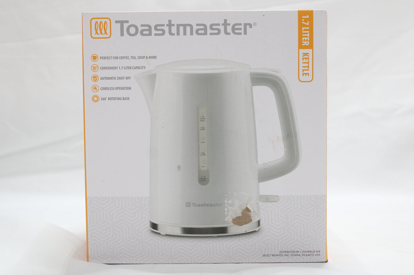 Toastmaster 1.7-Liter Electric Kettle - White