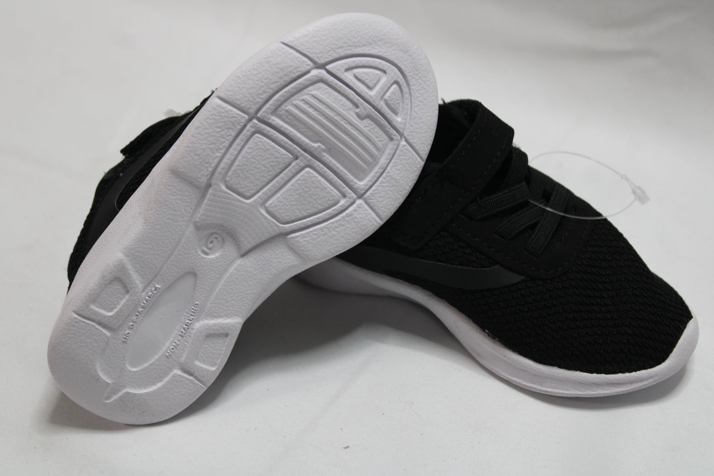 ATHLETIC KIDS SHOES